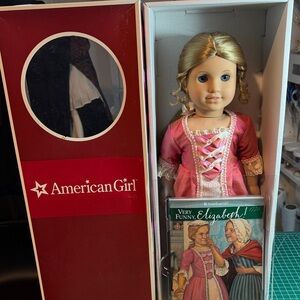 Retired American Girl Doll Elizabeth (best friend of Felicity) like new